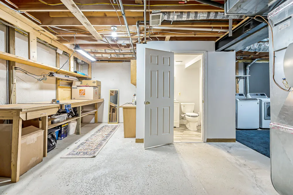 239 Saint Lawrence Boulevard Northville City, MI 48168