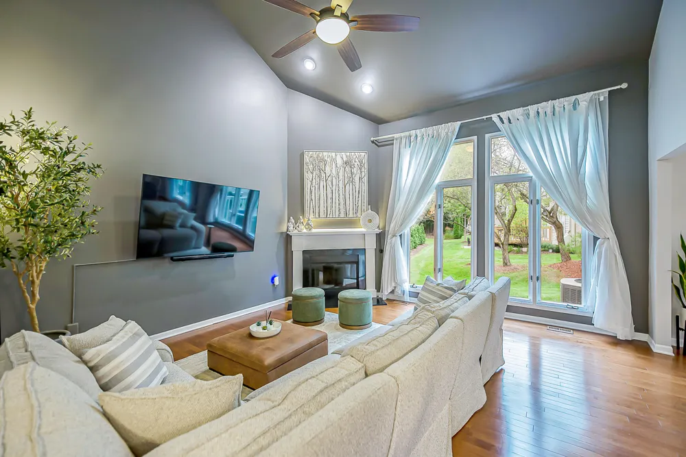 239 Saint Lawrence Boulevard Northville City, MI 48168