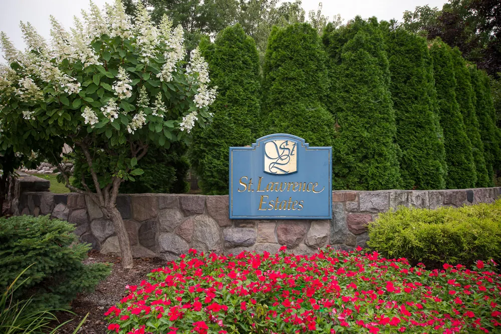 239 Saint Lawrence Boulevard Northville City, MI 48168
