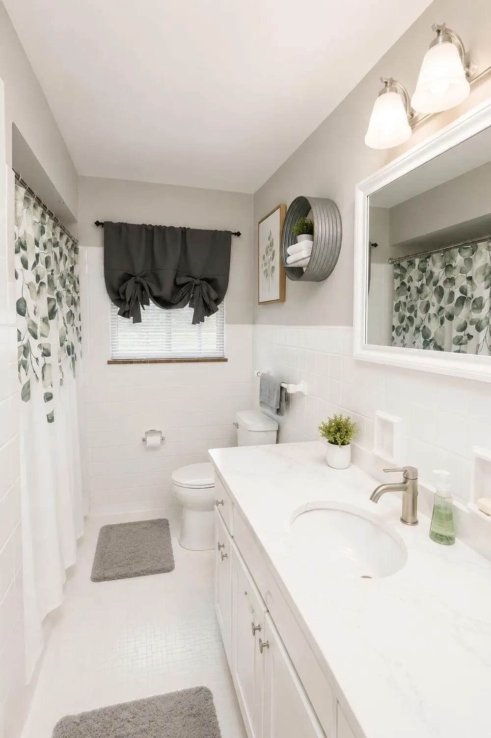 951 E Square Lake Troy City, MI 48085