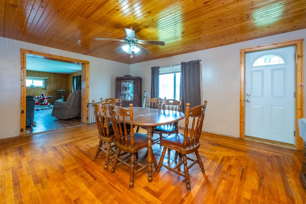 4617 Paw Paw Lake Road Coloma Charter Township, MI 49038