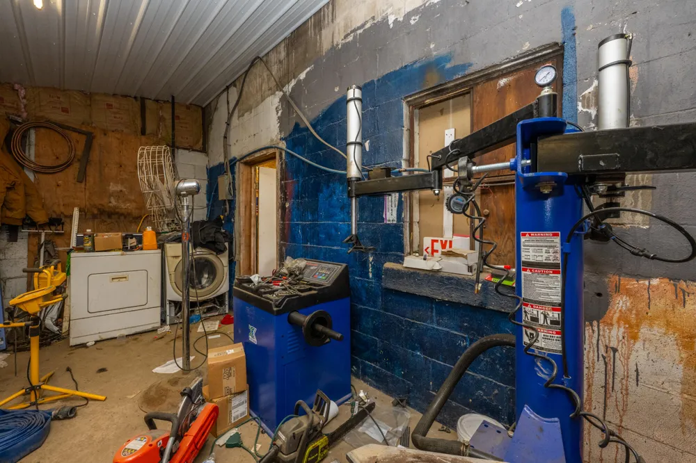 4617 Paw Paw Lake Road Coloma Charter Township, MI 49038