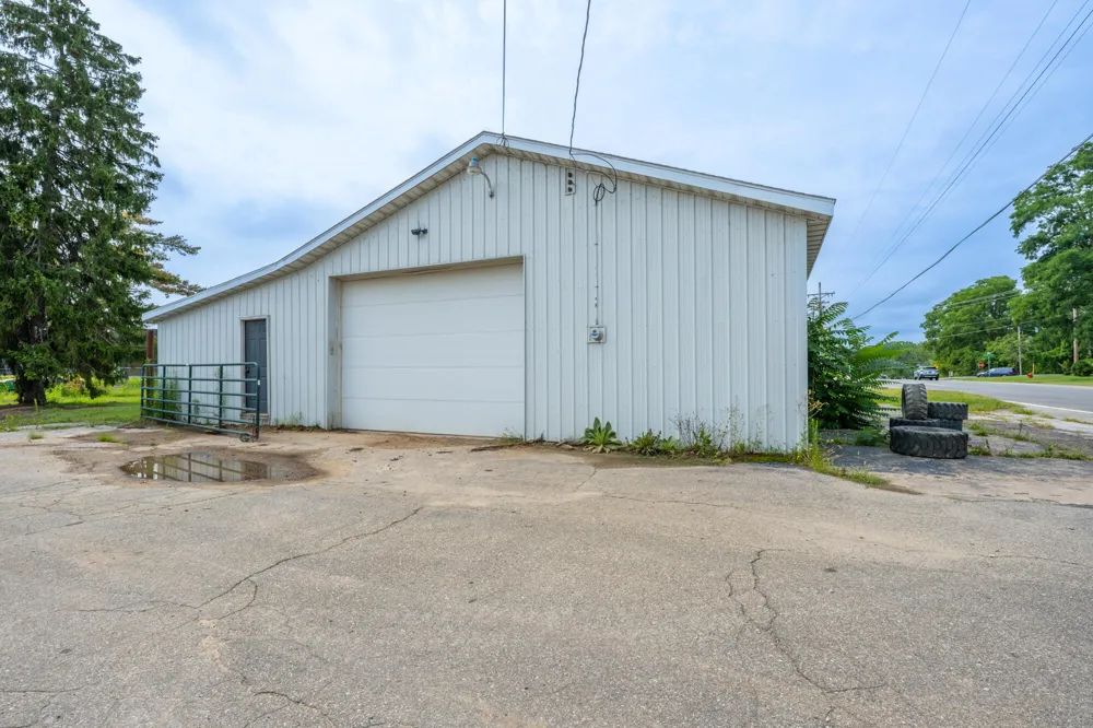 4617 Paw Paw Lake Road Coloma Charter Township, MI 49038