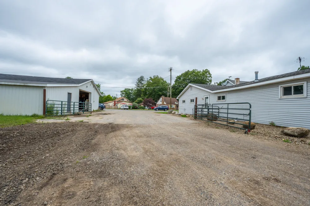 4617 Paw Paw Lake Road Coloma Charter Township, MI 49038