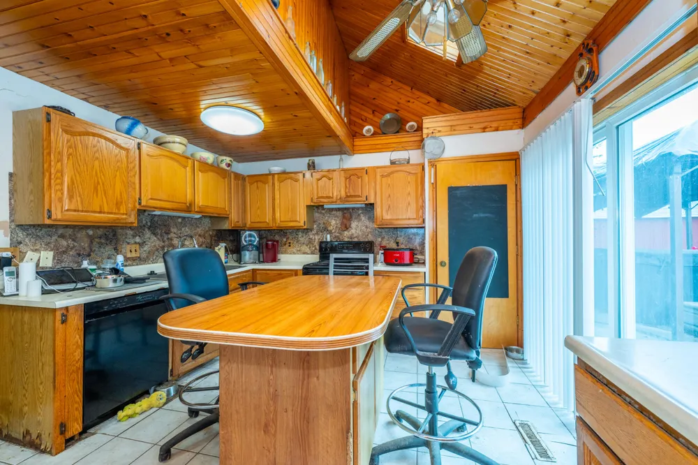 4617 Paw Paw Lake Road Coloma Charter Township, MI 49038