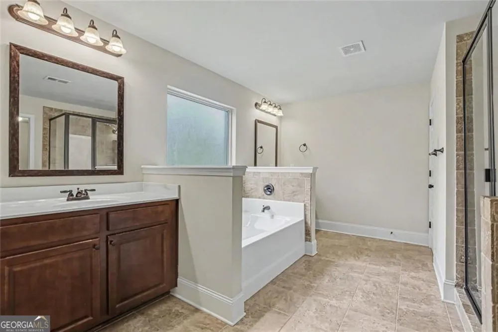 801 Carnegie CT Locust Grove, GA 30248
