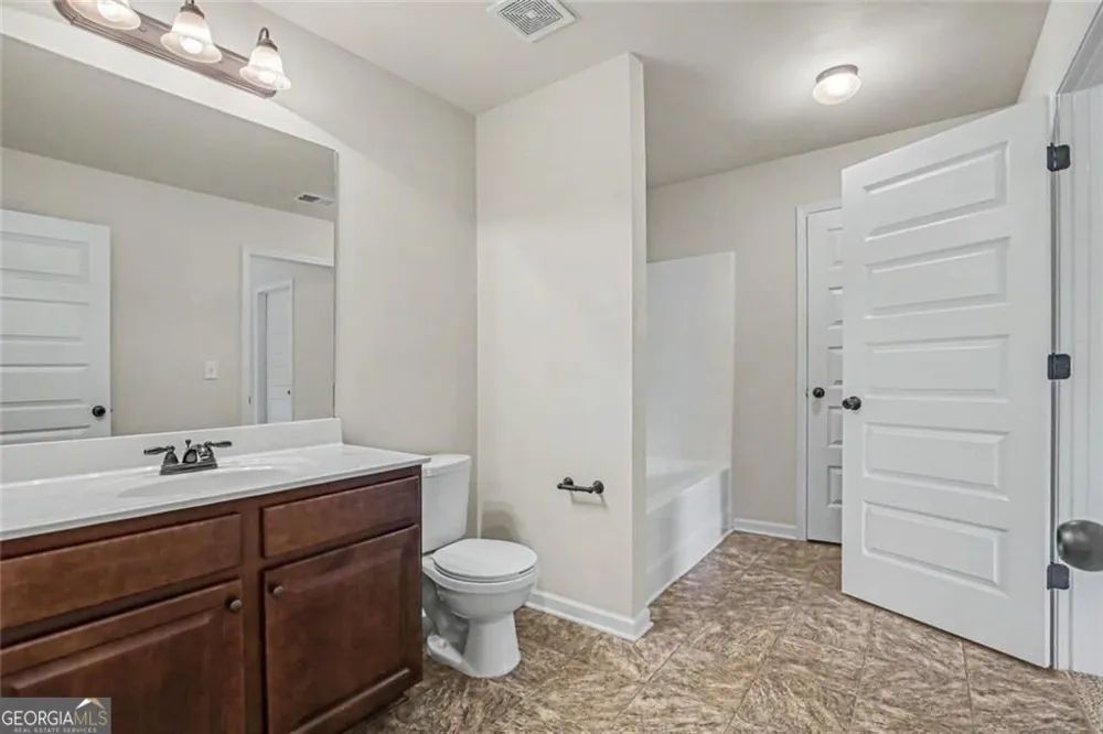 801 Carnegie CT Locust Grove, GA 30248