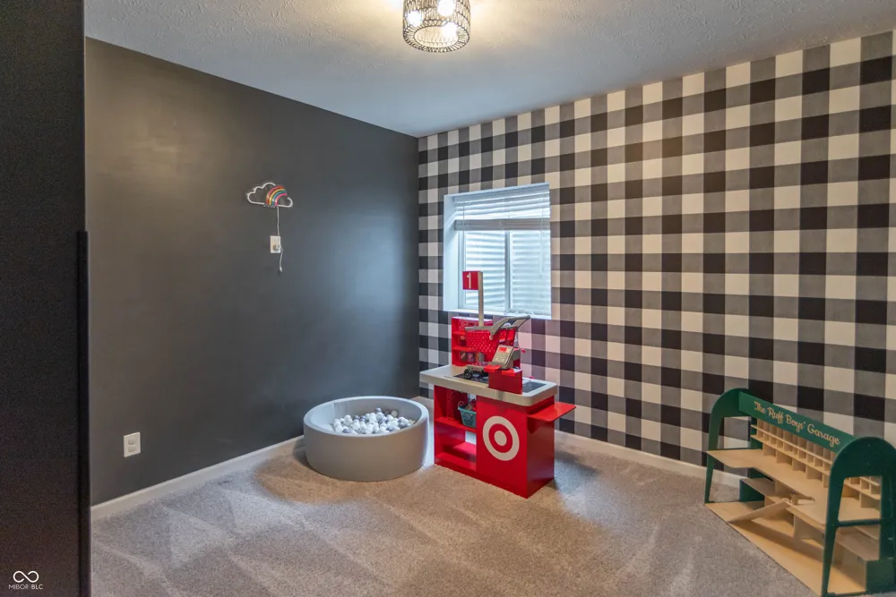 15583 Slip Anchor Lane Fishers, IN 46040