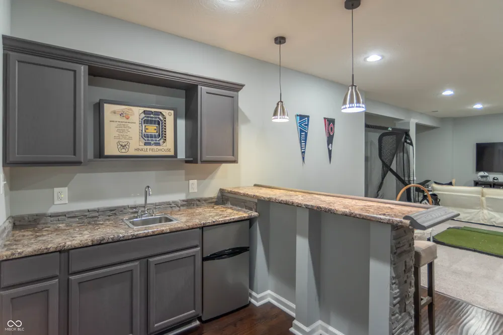 15583 Slip Anchor Lane Fishers, IN 46040