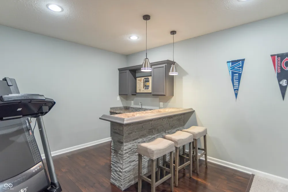 15583 Slip Anchor Lane Fishers, IN 46040