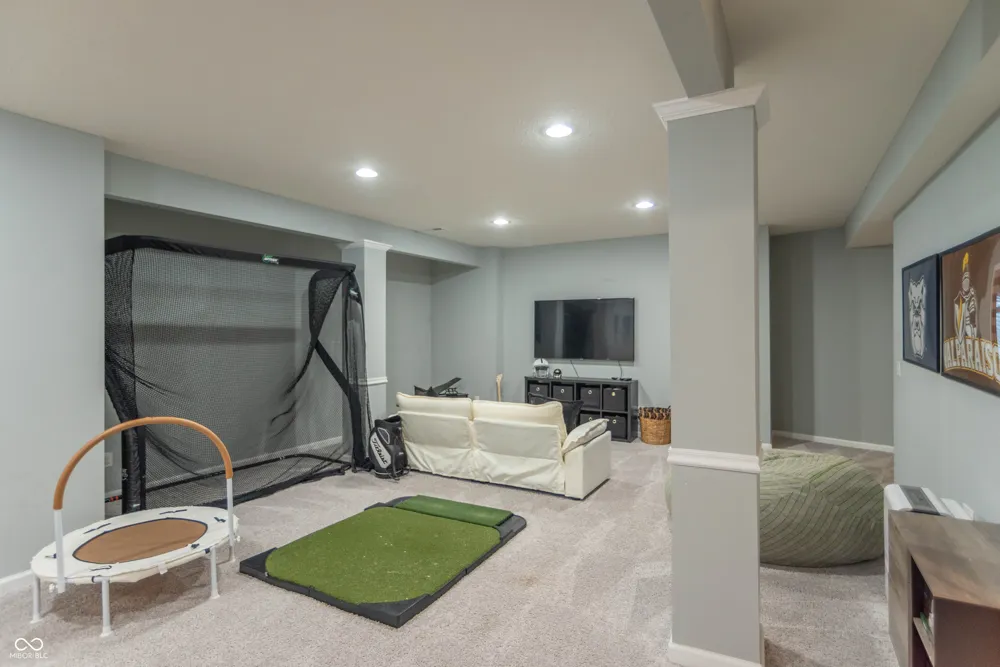 15583 Slip Anchor Lane Fishers, IN 46040