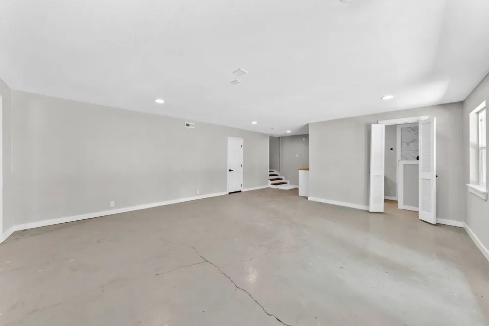 180 Shoreline Road East Tawakoni, TX 75472
