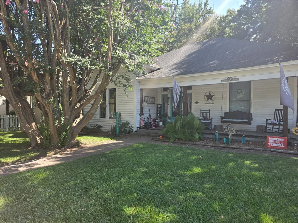 105 Johnson Street Terrell, TX 75160