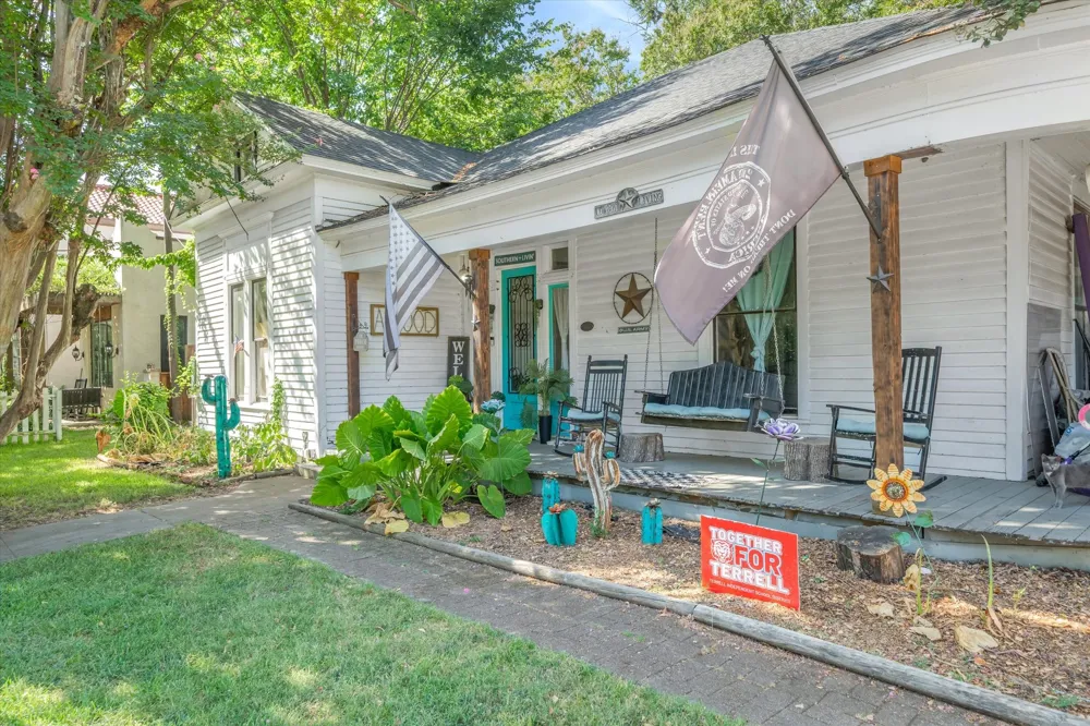 105 Johnson Street Terrell, TX 75160