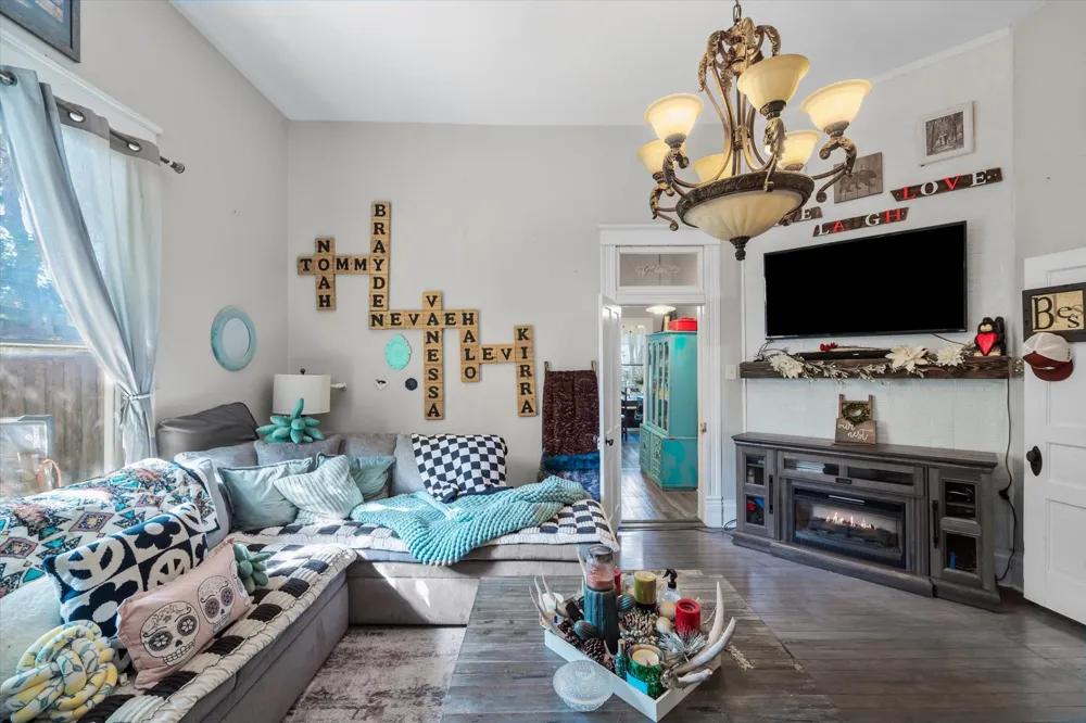 105 Johnson Street Terrell, TX 75160