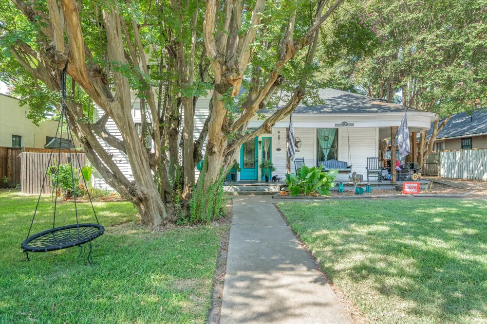105 Johnson Street Terrell, TX 75160