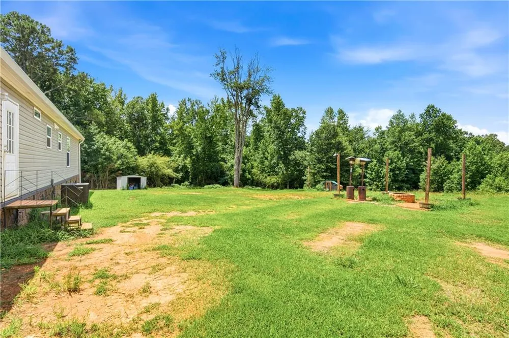 23601 Georgia Highway 100 Roopville, GA 30170