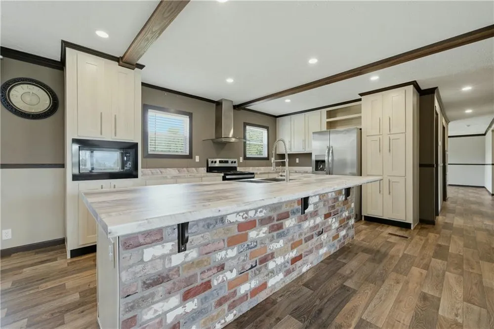 23601 Georgia Highway 100 Roopville, GA 30170