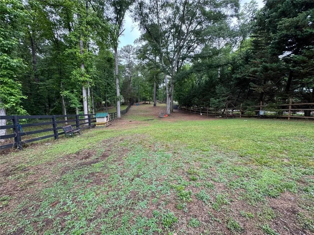 219 Lynn Road Bethlehem, GA 30620