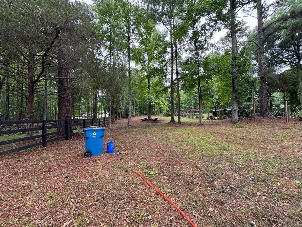 219 Lynn Road Bethlehem, GA 30620