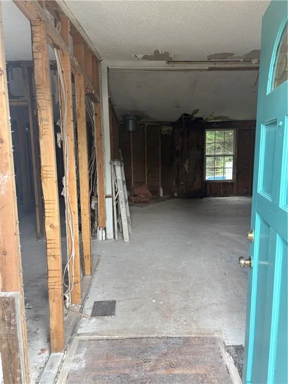 219 Lynn Road Bethlehem, GA 30620