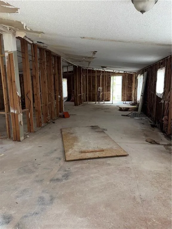 219 Lynn Road Bethlehem, GA 30620