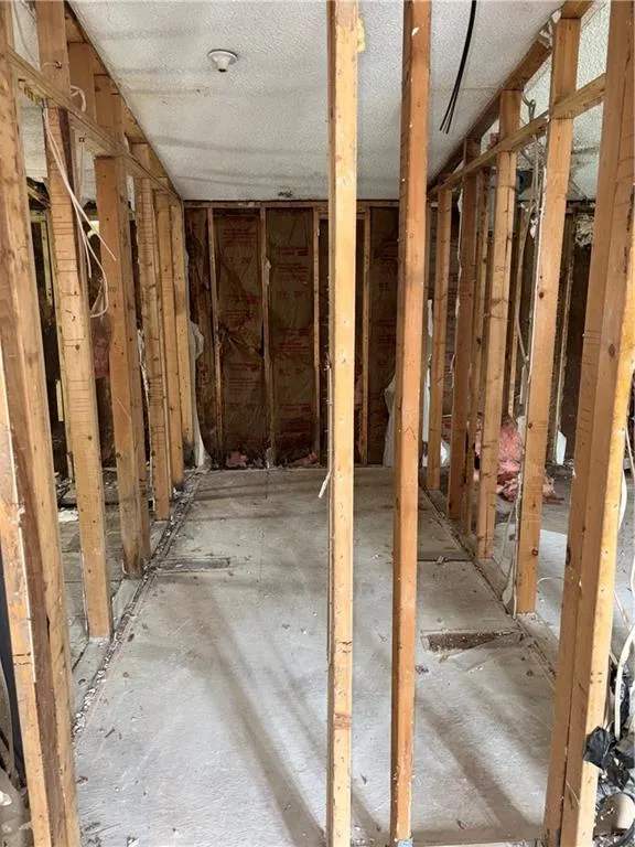 219 Lynn Road Bethlehem, GA 30620