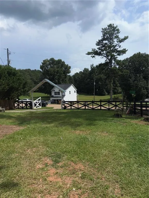 219 Lynn Road Bethlehem, GA 30620
