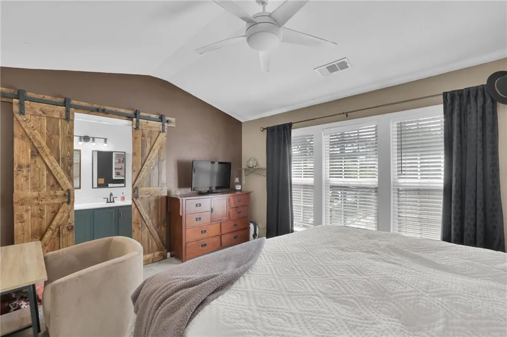 6300 Views Trace Peachtree Corners, GA 30092