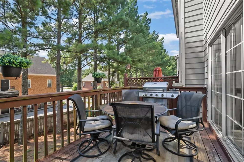 6300 Views Trace Peachtree Corners, GA 30092