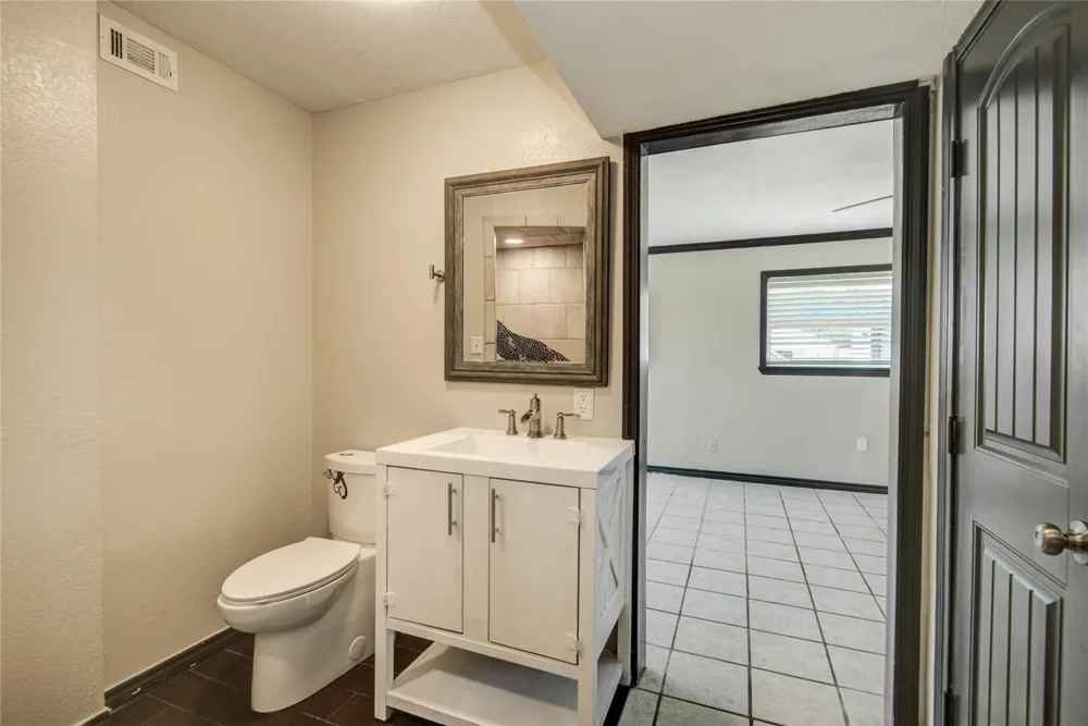 2708 County Road 686 Brazoria, TX 77422