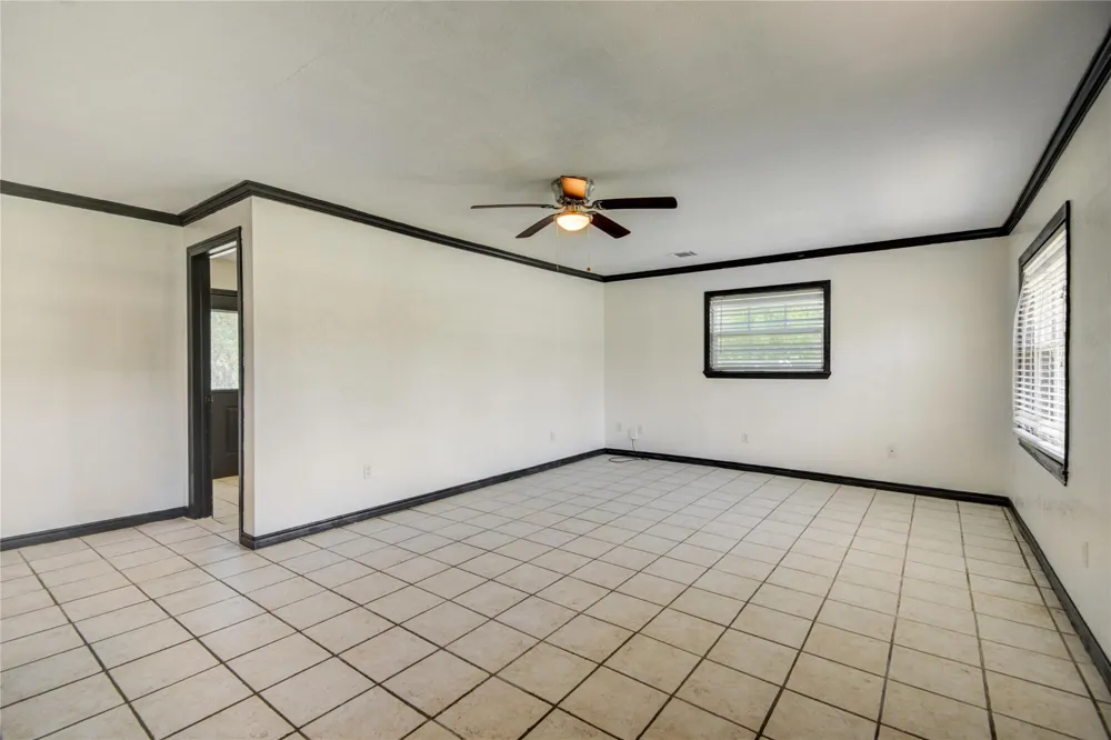2708 County Road 686 Brazoria, TX 77422