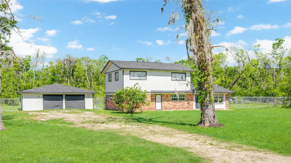 2708 County Road 686 Brazoria, TX 77422