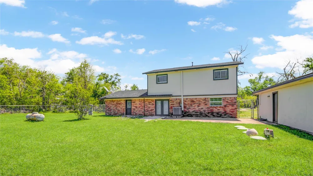 2708 County Road 686 Brazoria, TX 77422