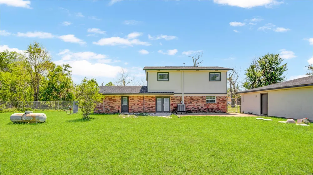 2708 County Road 686 Brazoria, TX 77422
