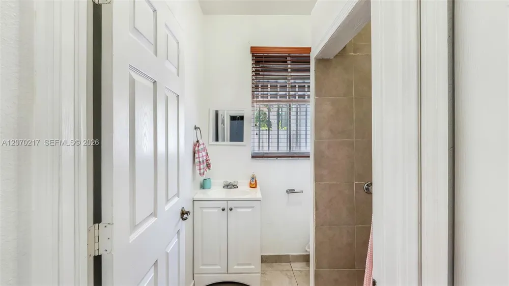 27255 SW 138th Ct Homestead, FL 33032