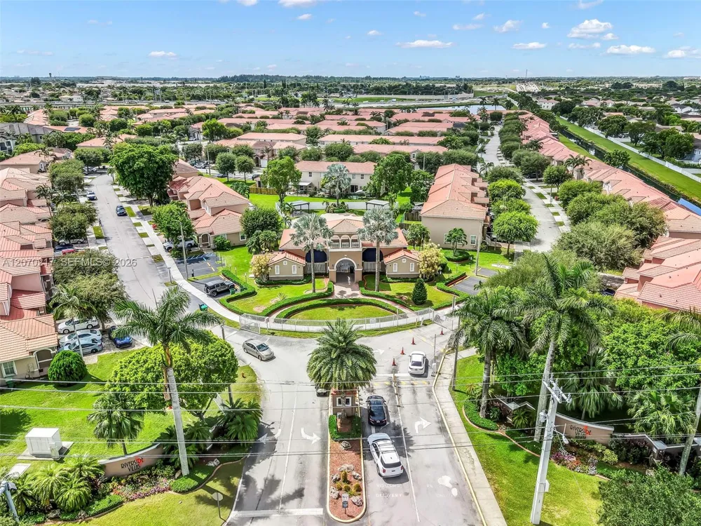 27255 SW 138th Ct Homestead, FL 33032