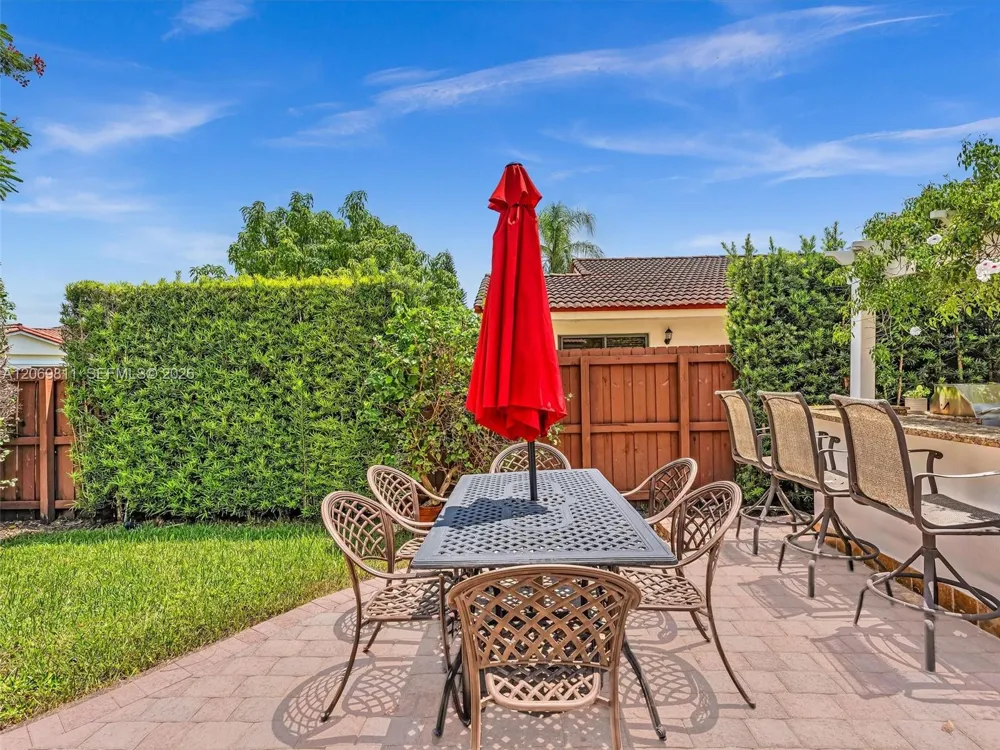 7457 SW 112th Pl Miami, FL 33173