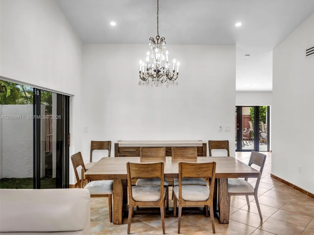 7457 SW 112th Pl Miami, FL 33173