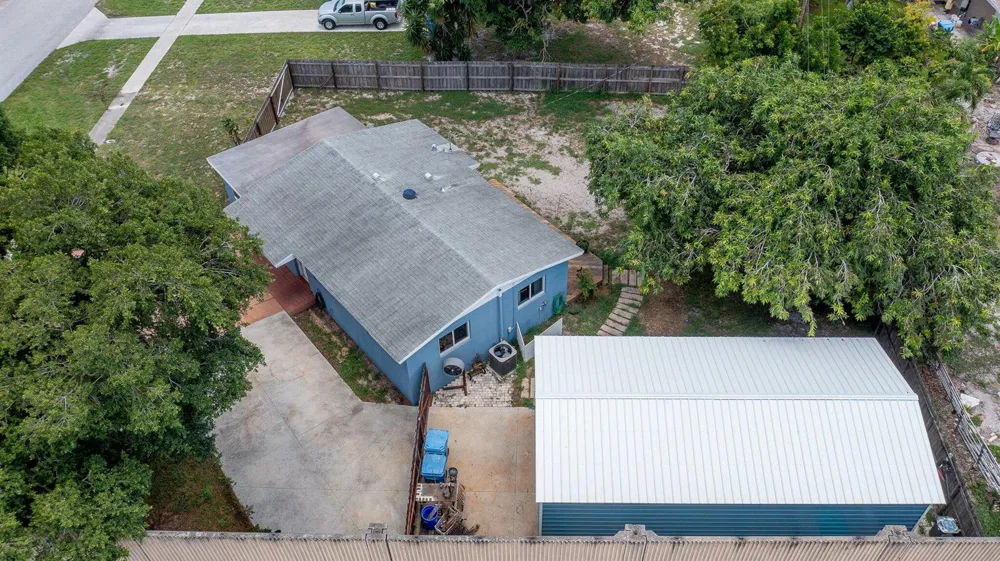 1446 W DREW STREET Lantana, FL 33462