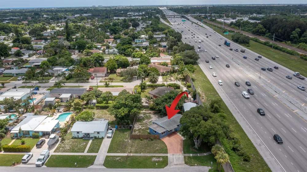 1446 W DREW STREET Lantana, FL 33462