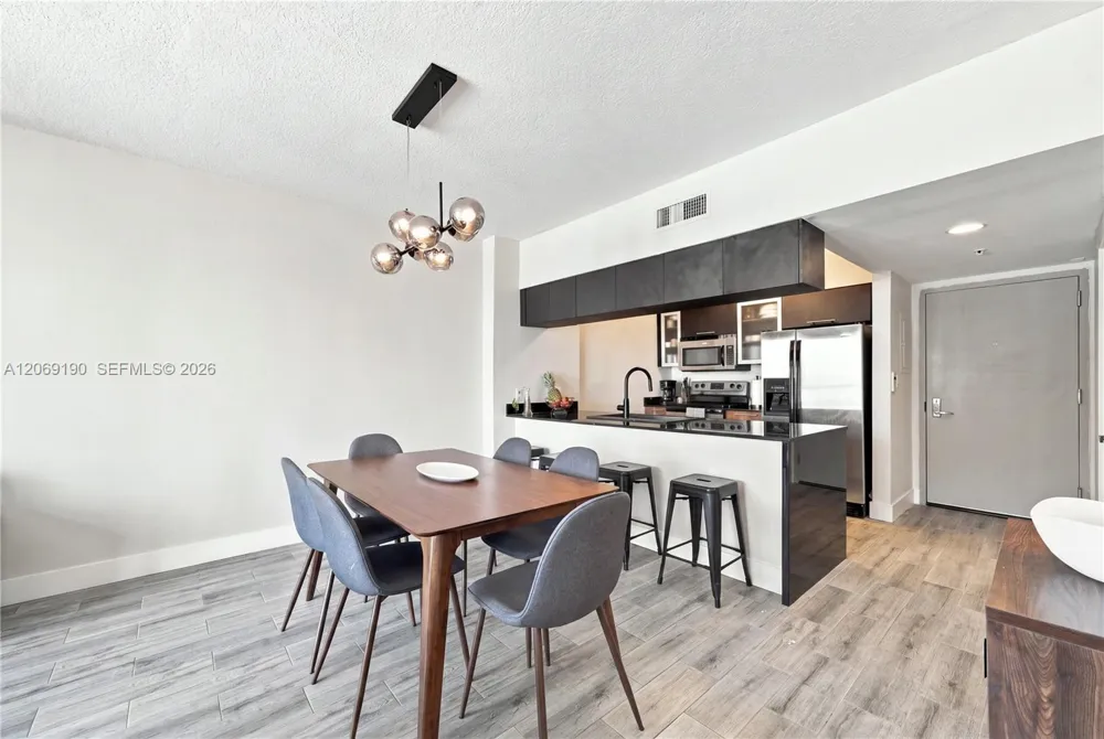 1750 Bayshore Dr #1912 Miami, FL 33132