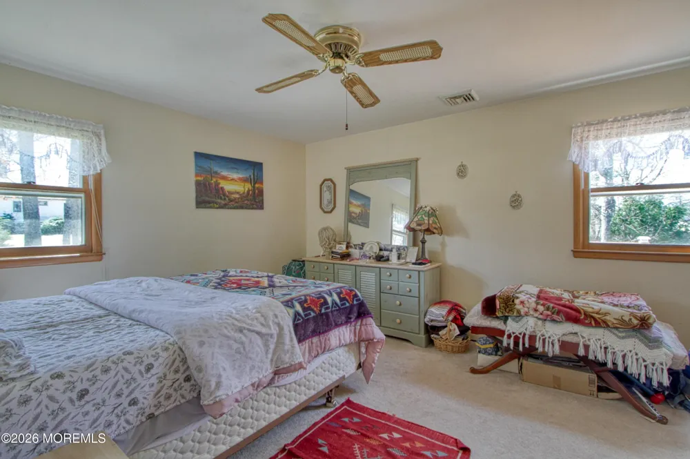 29 Green Drive Toms River, NJ 08755