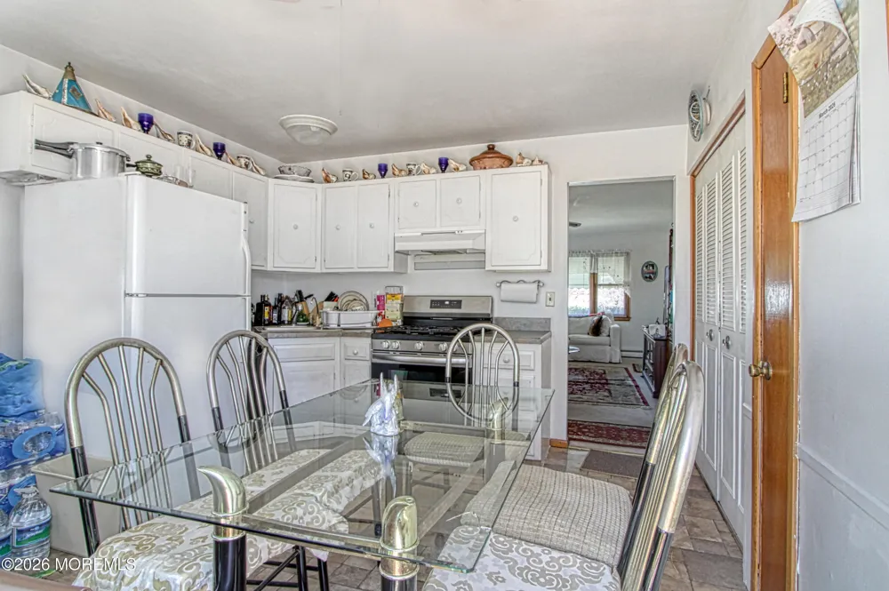29 Green Drive Toms River, NJ 08755