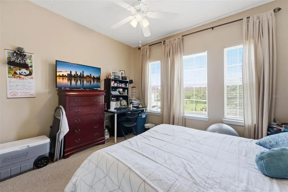 12307 LANTANA PARK LANE #112 Orlando, FL 32837