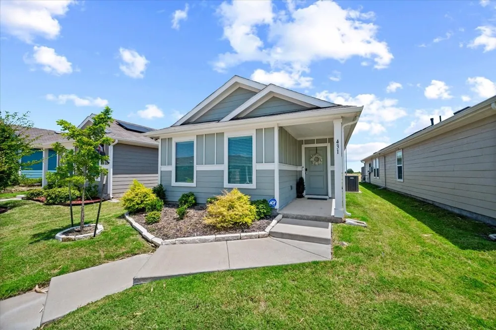 431 Corsair Way Ferris, TX 75125