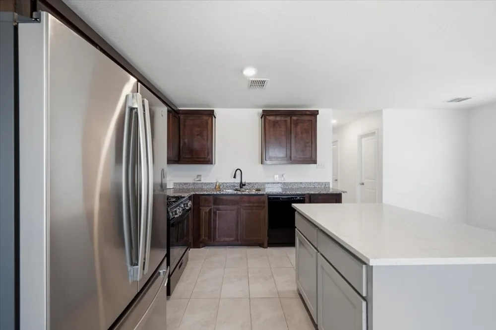 431 Corsair Way Ferris, TX 75125