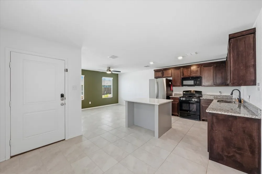 431 Corsair Way Ferris, TX 75125