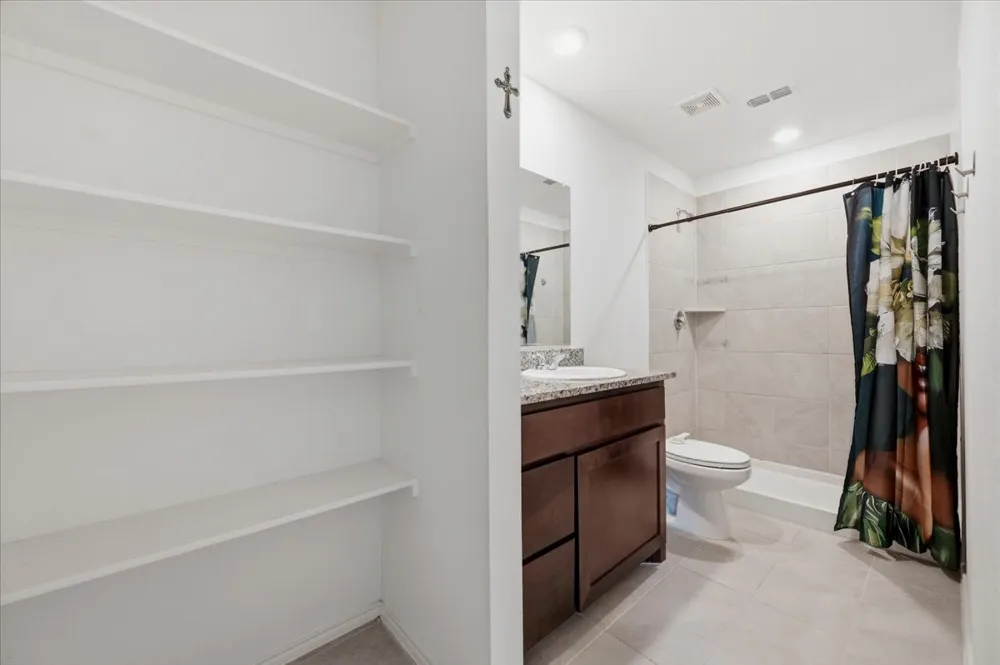431 Corsair Way Ferris, TX 75125