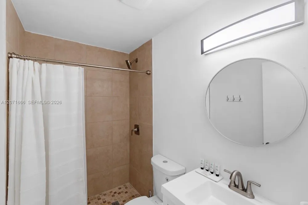 1428 NE 2ND AVE #1 Fort Lauderdale, FL 33304